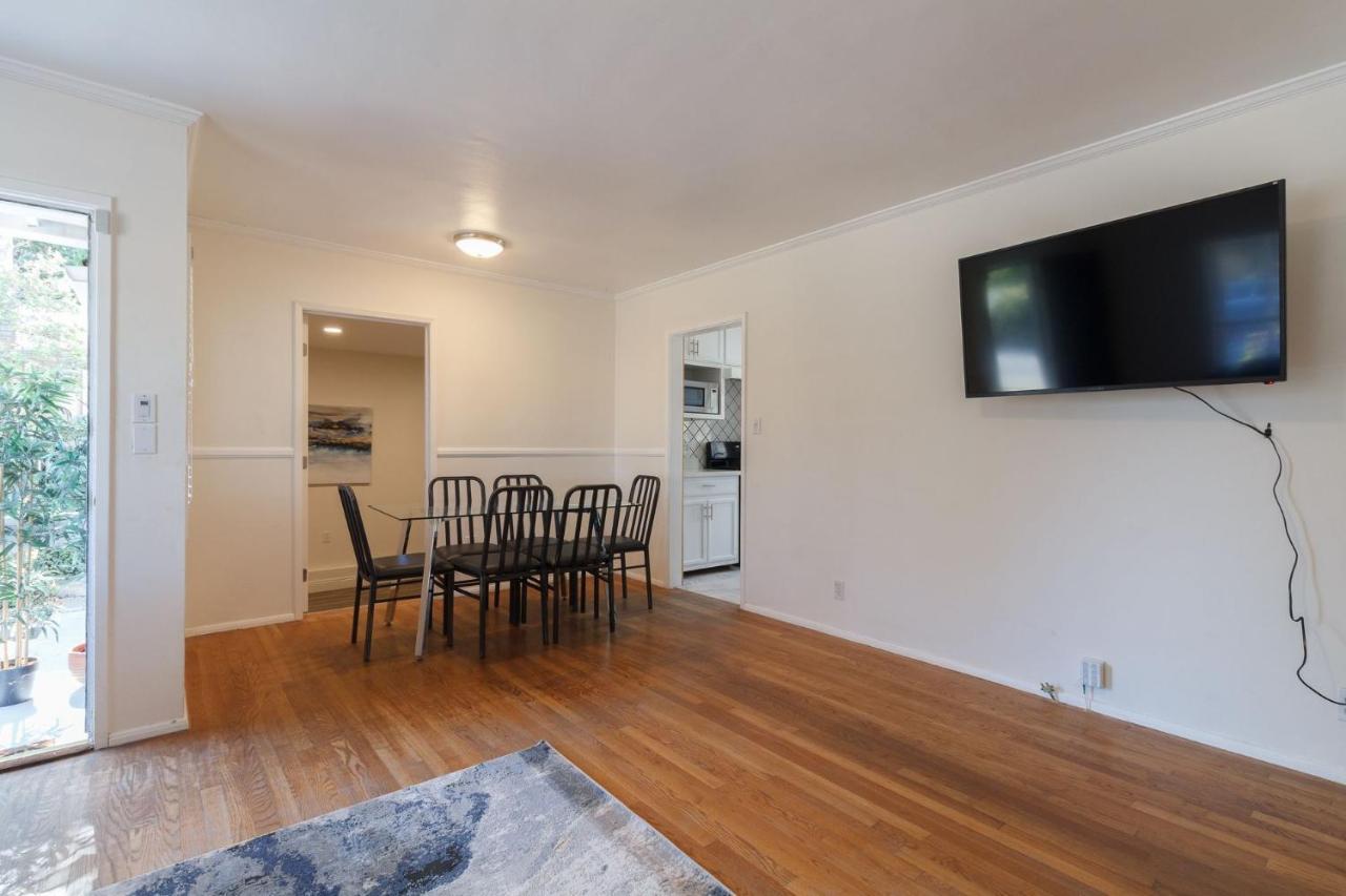 Encino Charmer With Large Backyard Vakantiehuis
